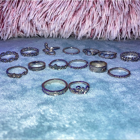 17pc Ring set 💍 - Picture 6 of 9